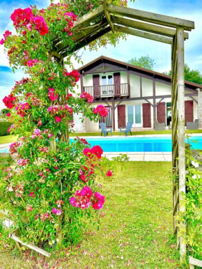 La villa Landaise avec piscine
